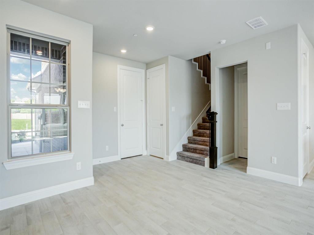 505 Hutchinson Lane