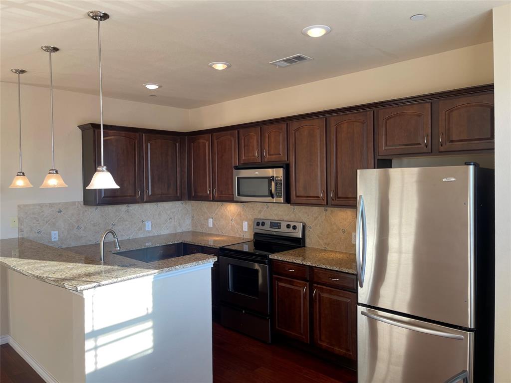 Westview Condos - Residential Lease