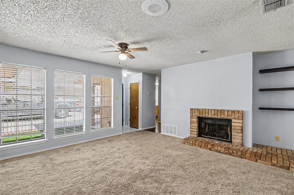5211 Wild West Drive