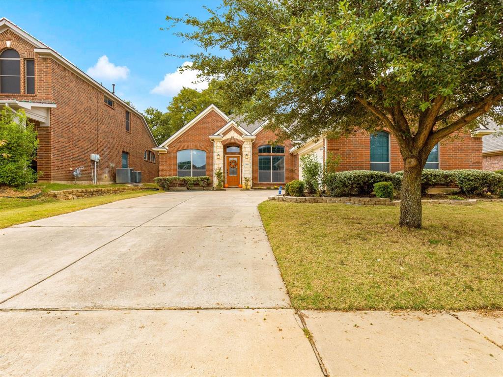 1301 Litchfield Lane