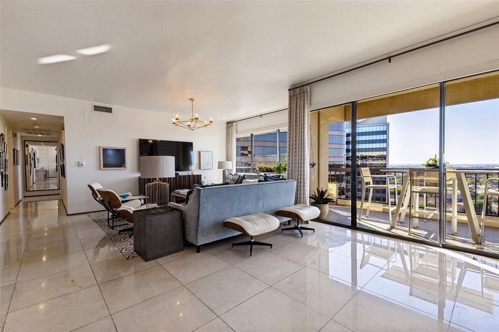 3831 Turtle Creek Boulevard 22C