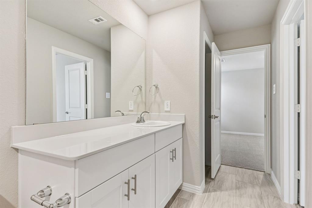 Lakehaven - Residential