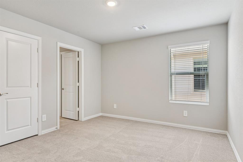 Lakehaven - Residential