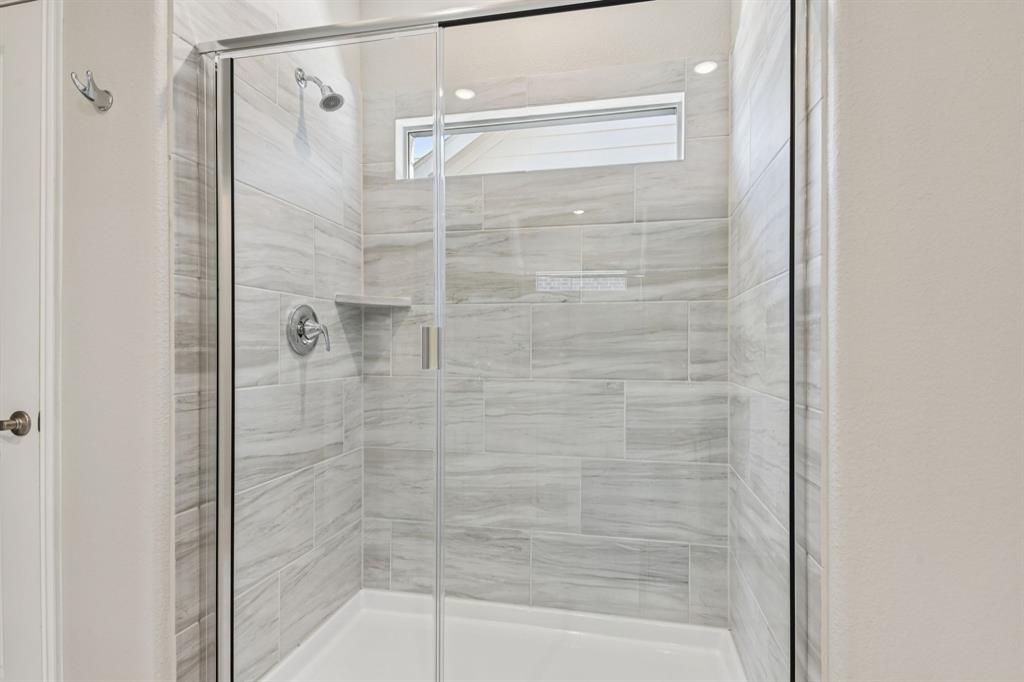 Lakehaven - Residential