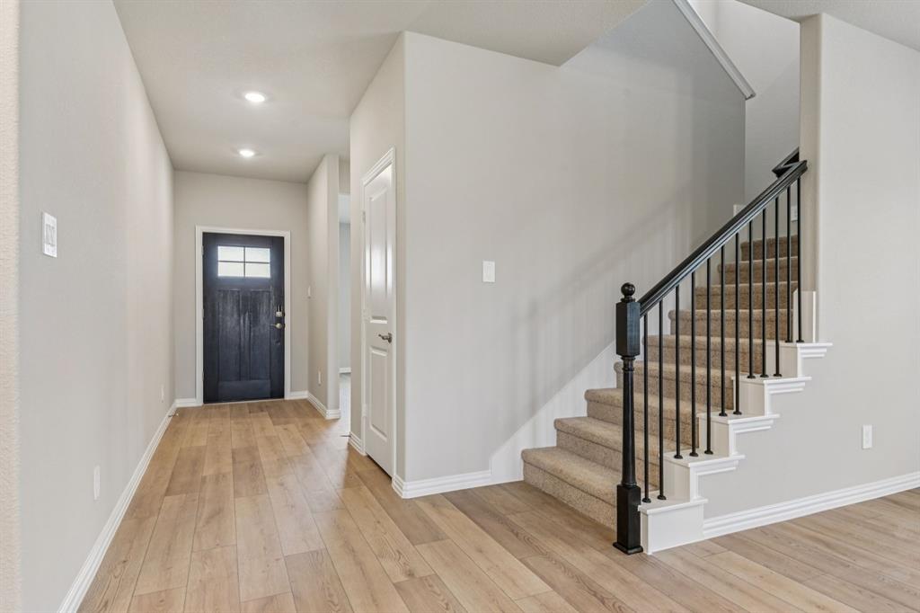 Lakehaven - Residential