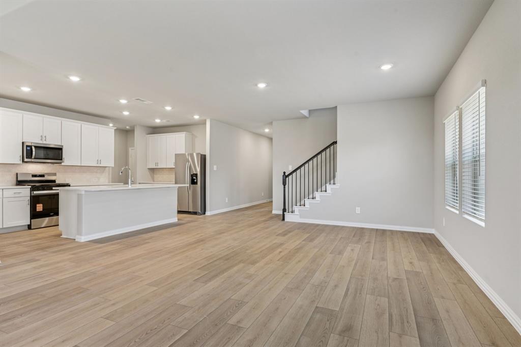 Lakehaven - Residential