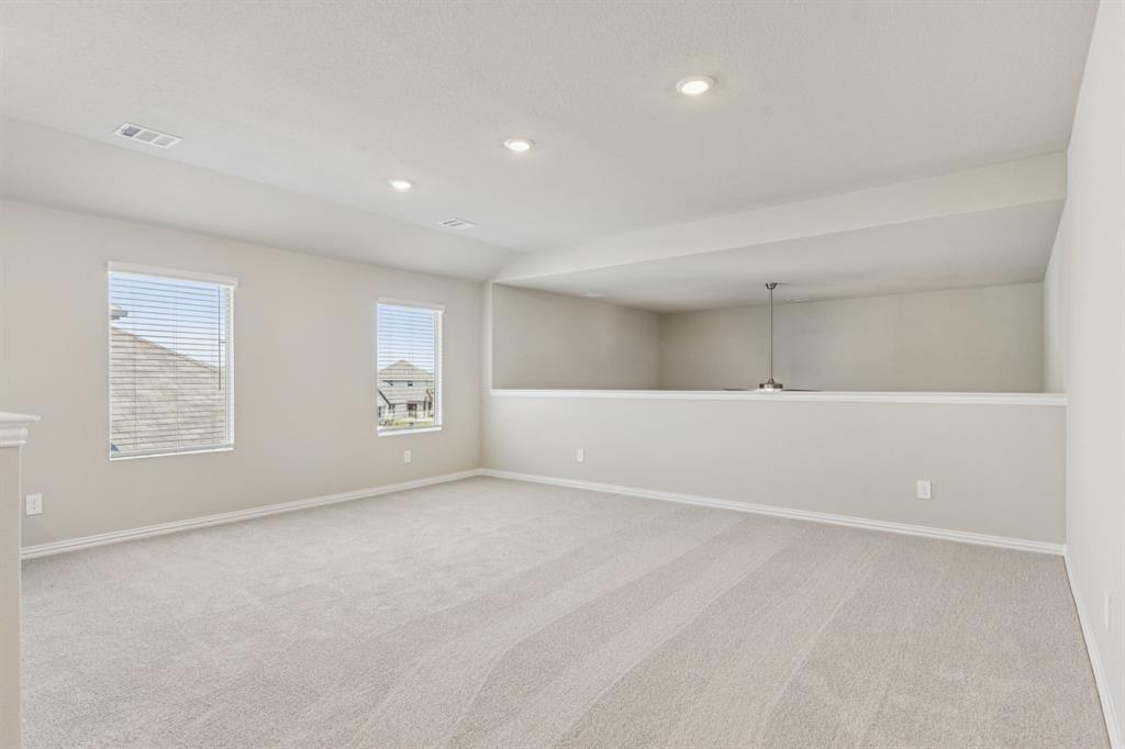 Lakehaven - Residential