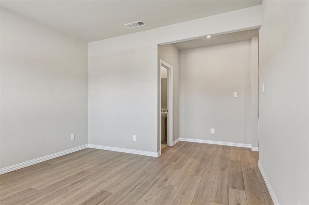 Lakehaven - Residential