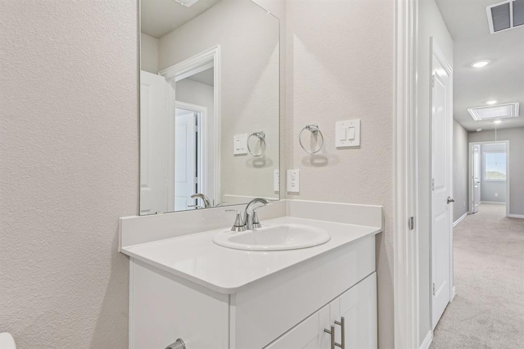 Lakehaven - Residential