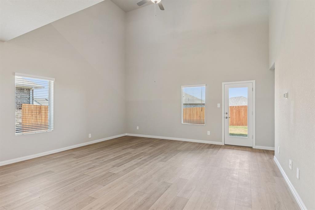 Lakehaven - Residential