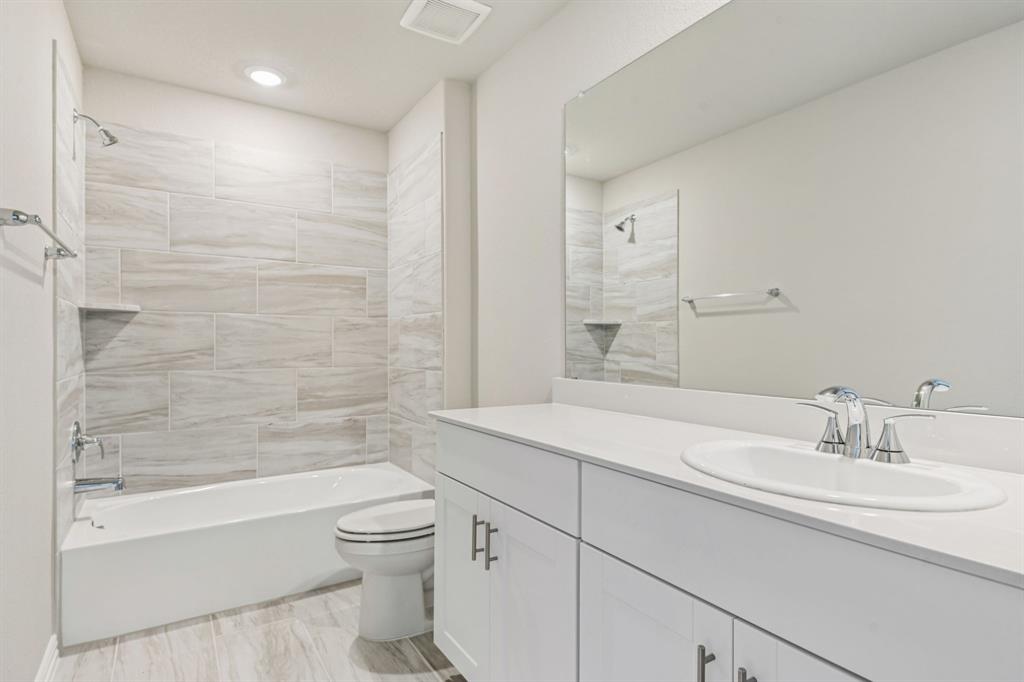 Lakehaven - Residential