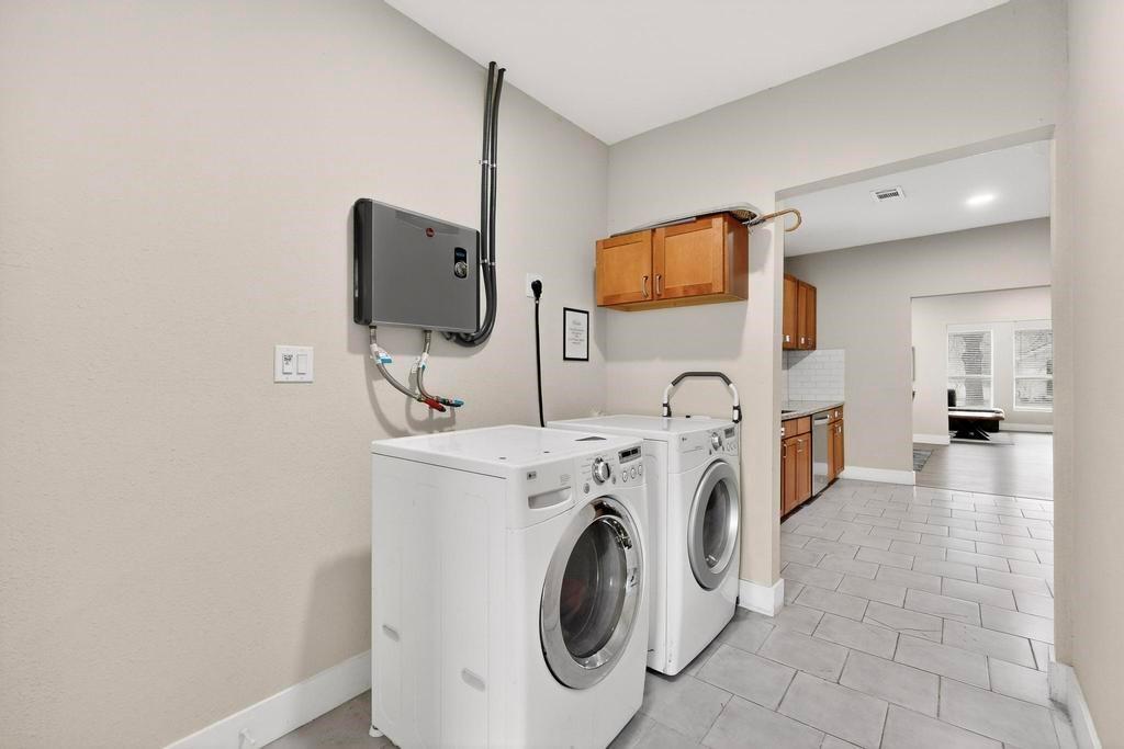 Dallas Land & Loan 03 - Residential