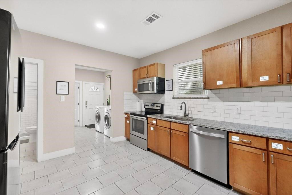 Dallas Land & Loan 03 - Residential