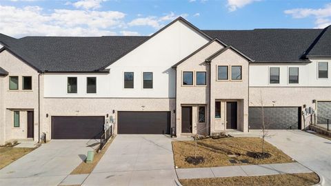 Photo of 2378 Usman Drive, Irving, TX 75062 (MLS # 21168556)