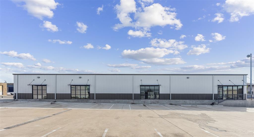 Toler Bus Park 02 - Commercial Sale