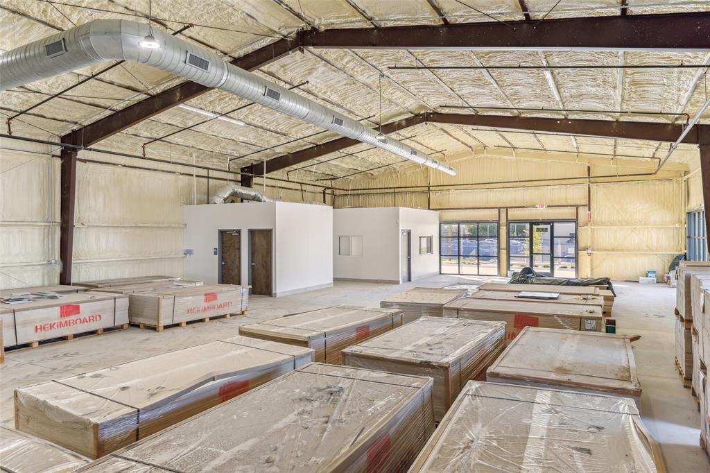 Toler Bus Park 02 - Commercial Sale