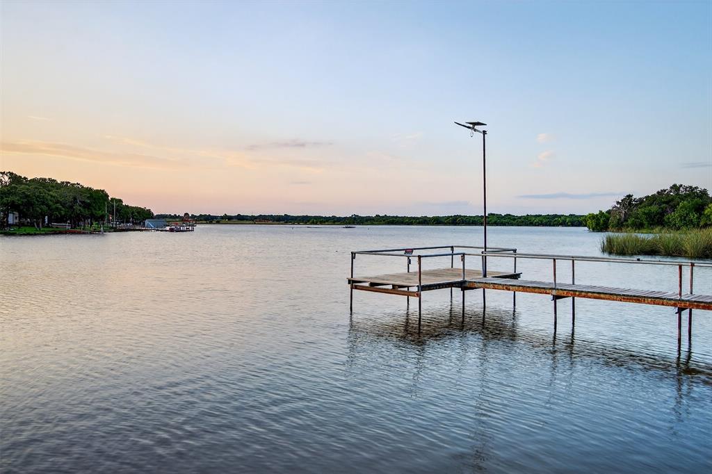 Blue Water Oaks - Residential