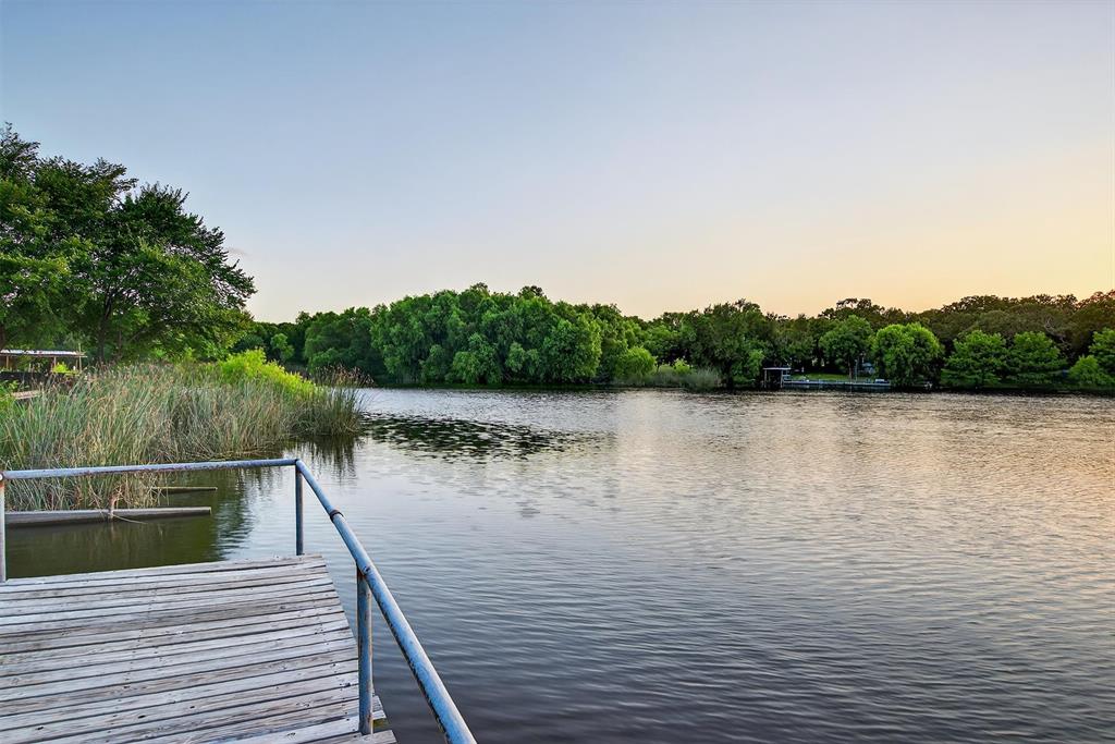 Blue Water Oaks - Residential