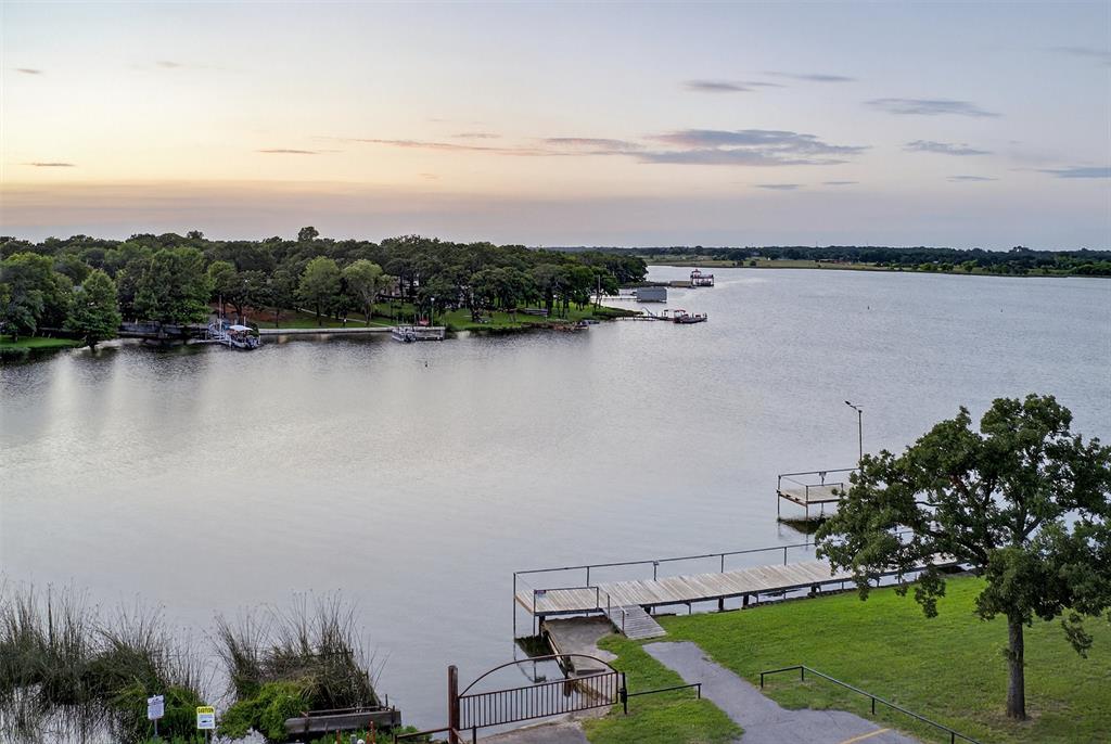 Blue Water Oaks - Residential