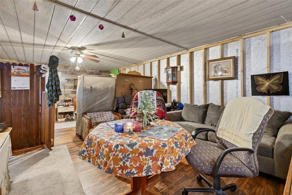 Blue Water Oaks - Residential