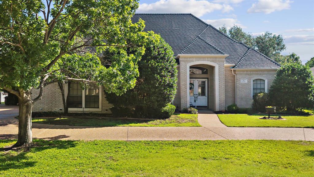 10 Fair Green Drive