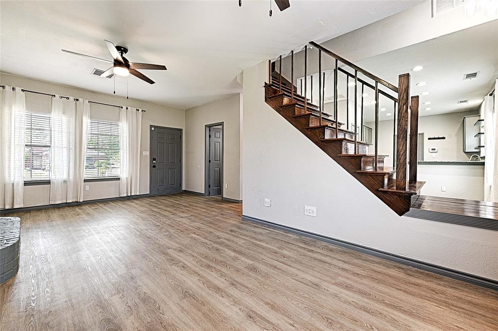 4805 Hunters Ridge Drive