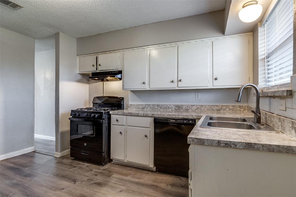 Pasadena Gardens 03 - Residential