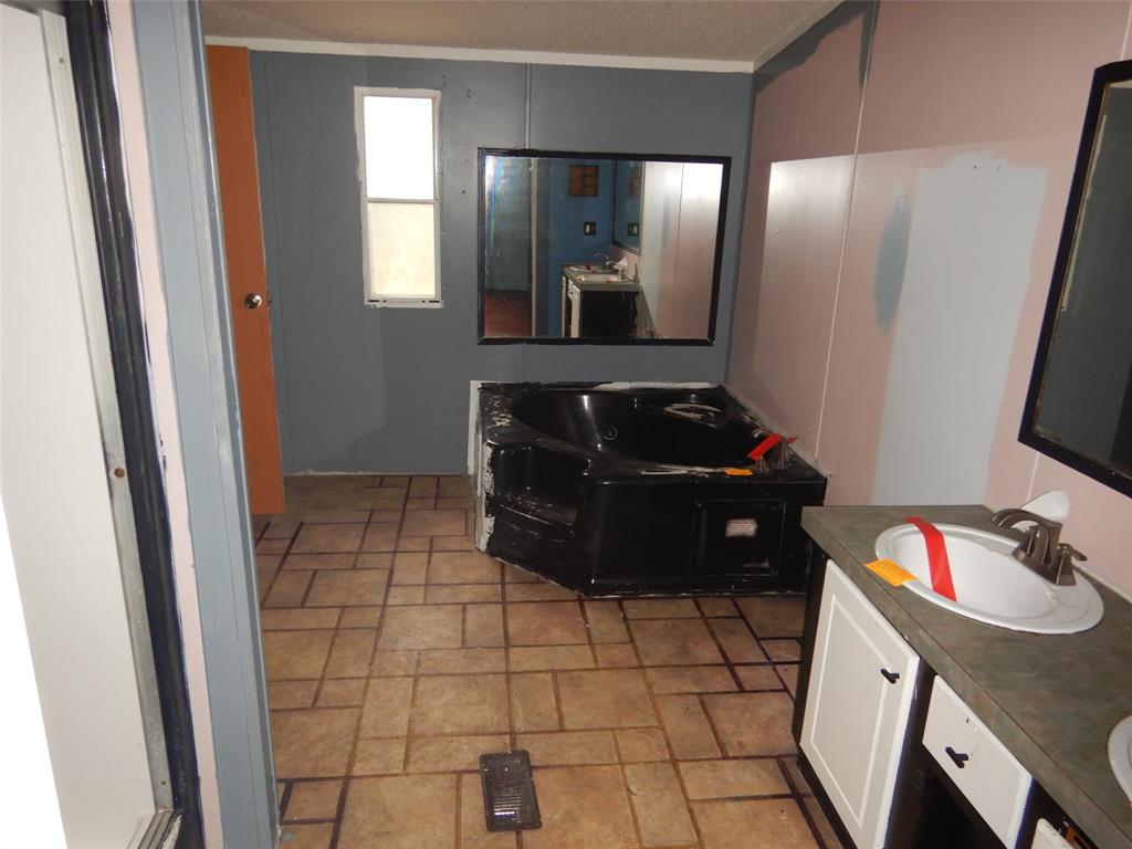 4401 Tacoma Boulevard