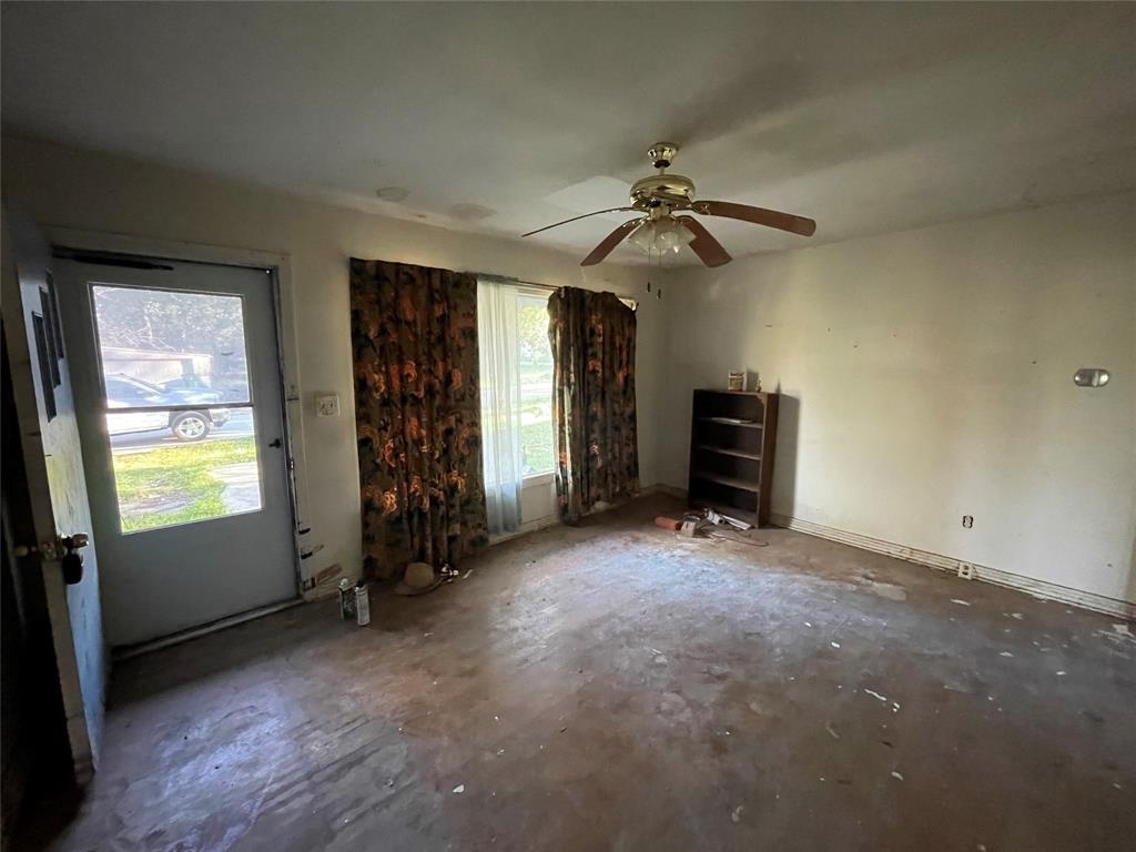 Broadview Acres - Residential