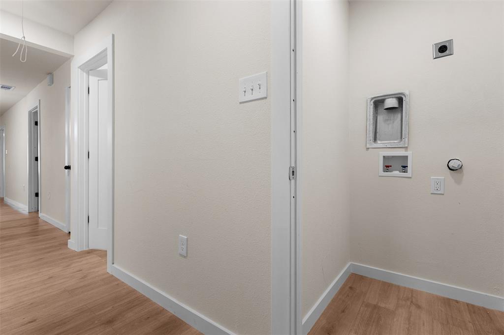 Barnes Bridge Road - Residential