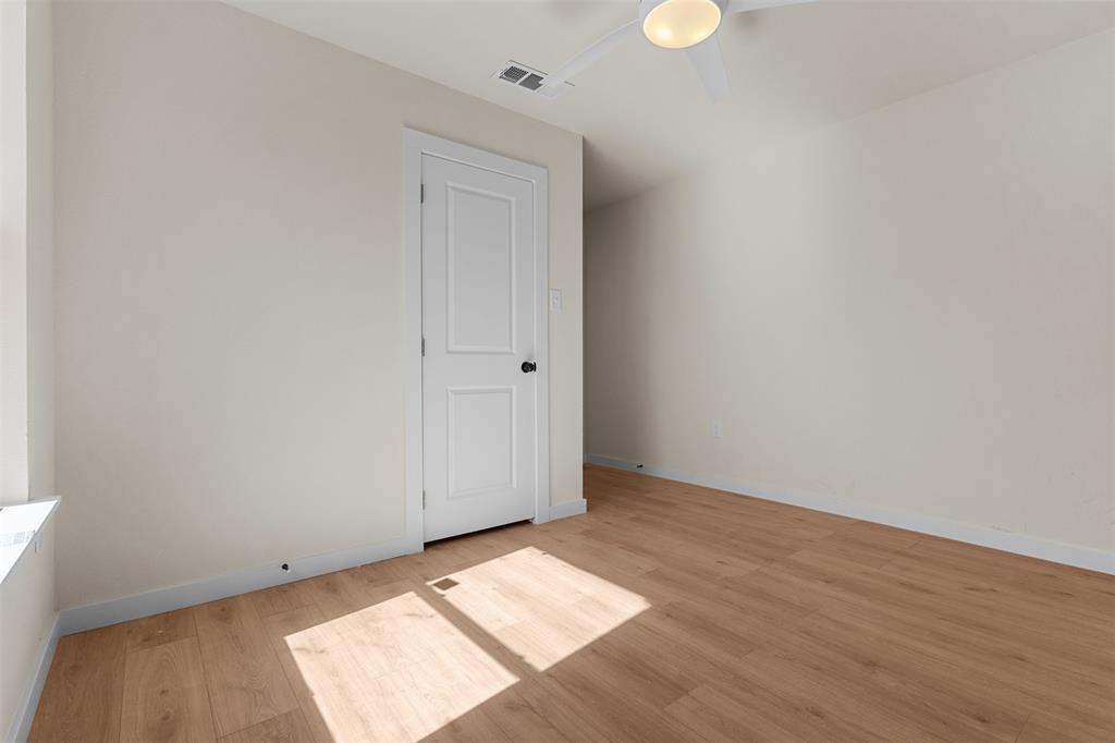 Barnes Bridge Road - Residential