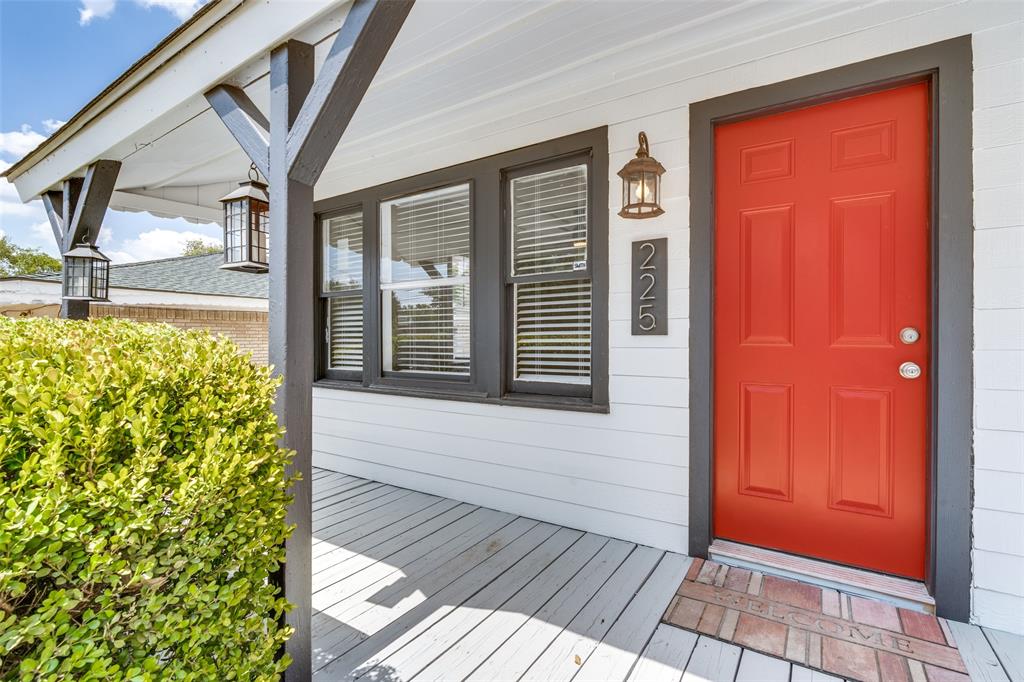 ELLIS C THOMAS - Residential Lease