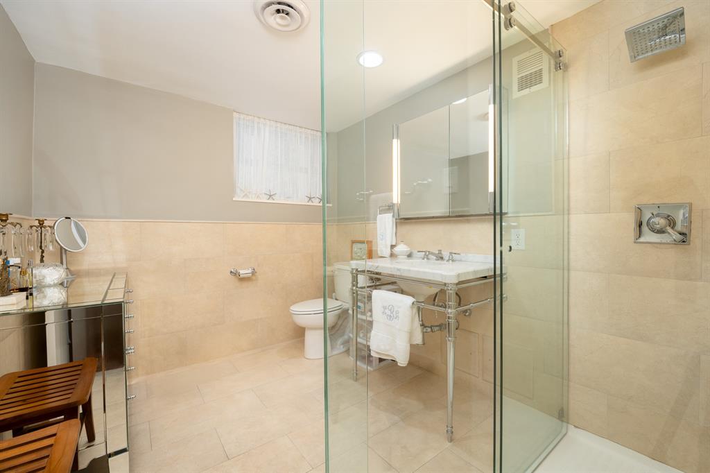 Condo 3525 - Residential