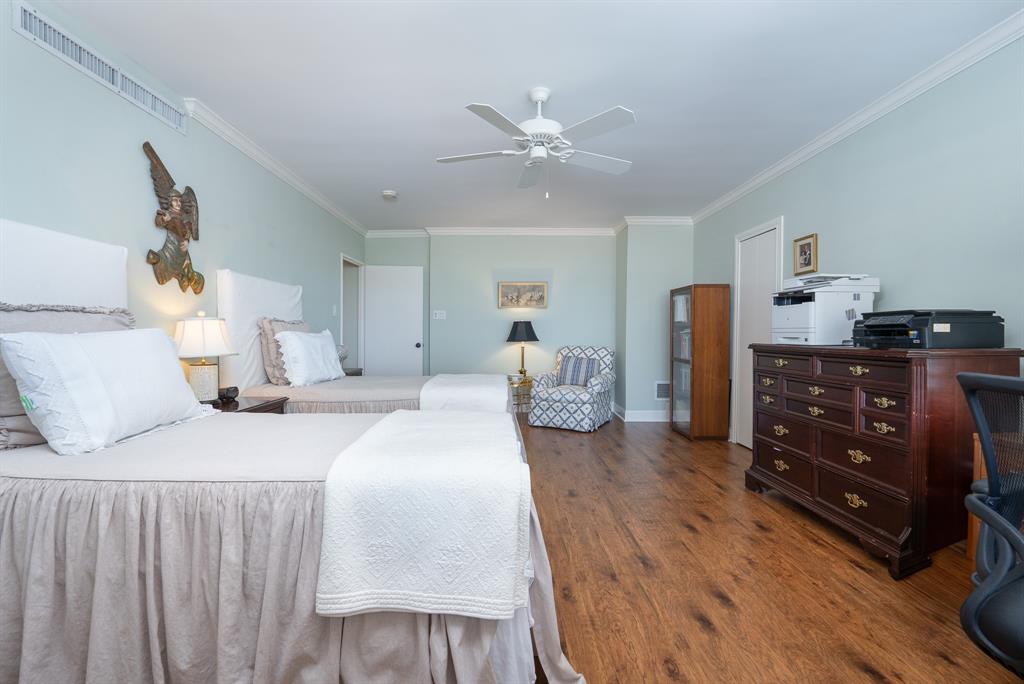 Condo 3525 - Residential