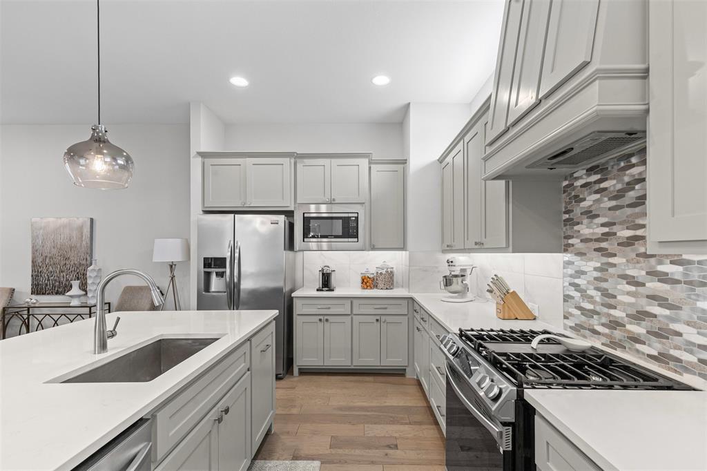 Merrimac Twnhms - Residential