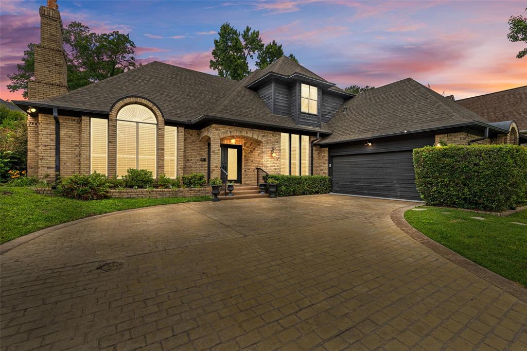 6307 Shady Oaks Drive