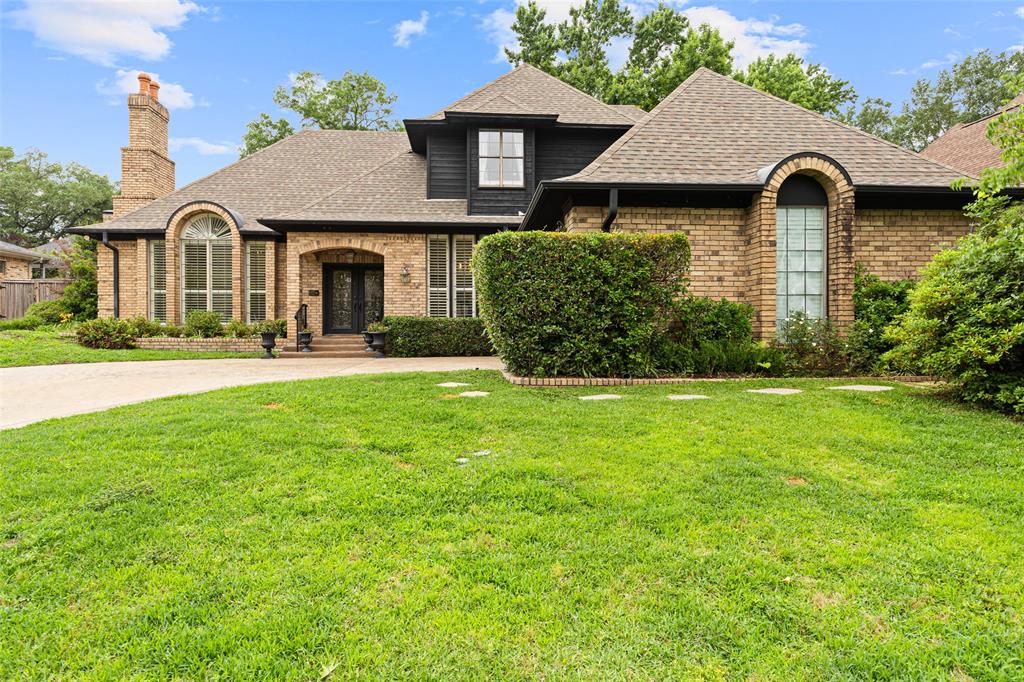 6307 Shady Oaks Drive