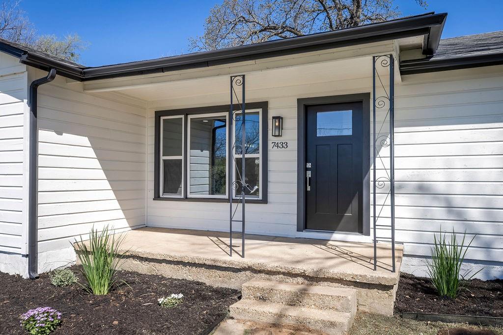 7433 Kell Drive