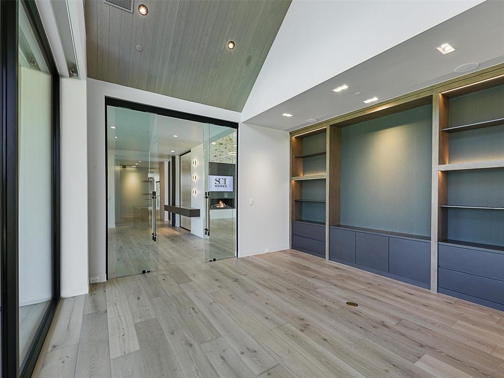 2645 Magnolia Circle