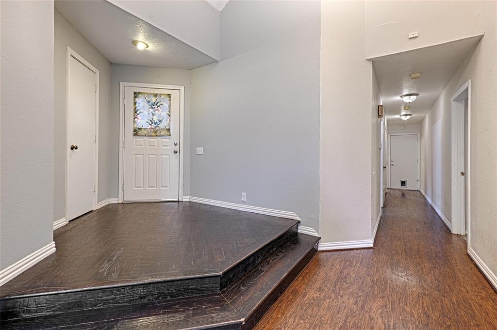 14900 Le Grande Drive