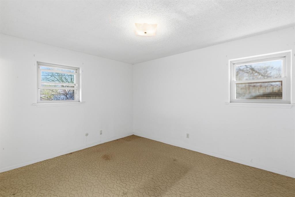 Royal Oaks - Residential