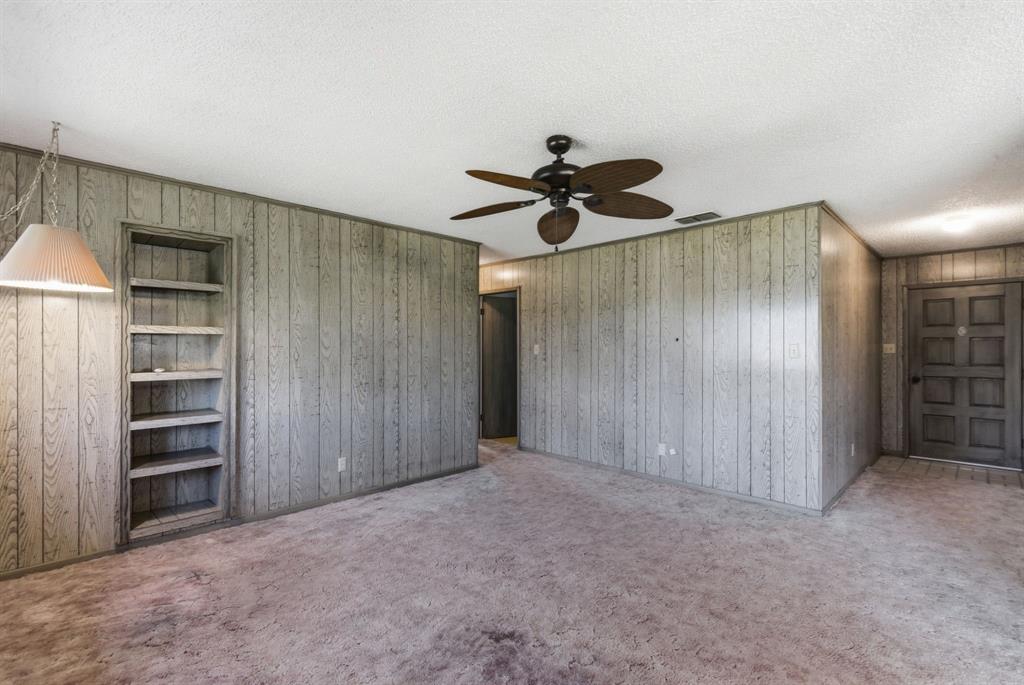 Royal Oaks - Residential