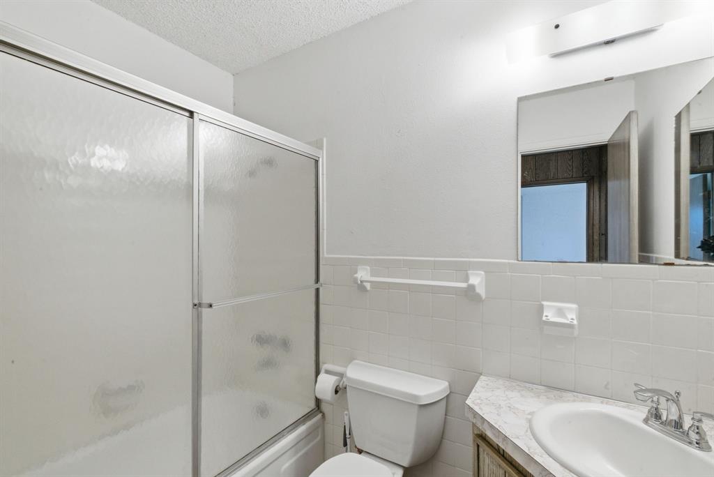 Royal Oaks - Residential