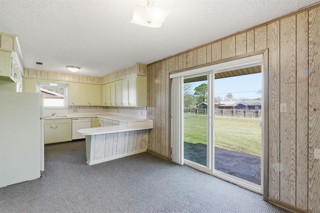 Royal Oaks - Residential