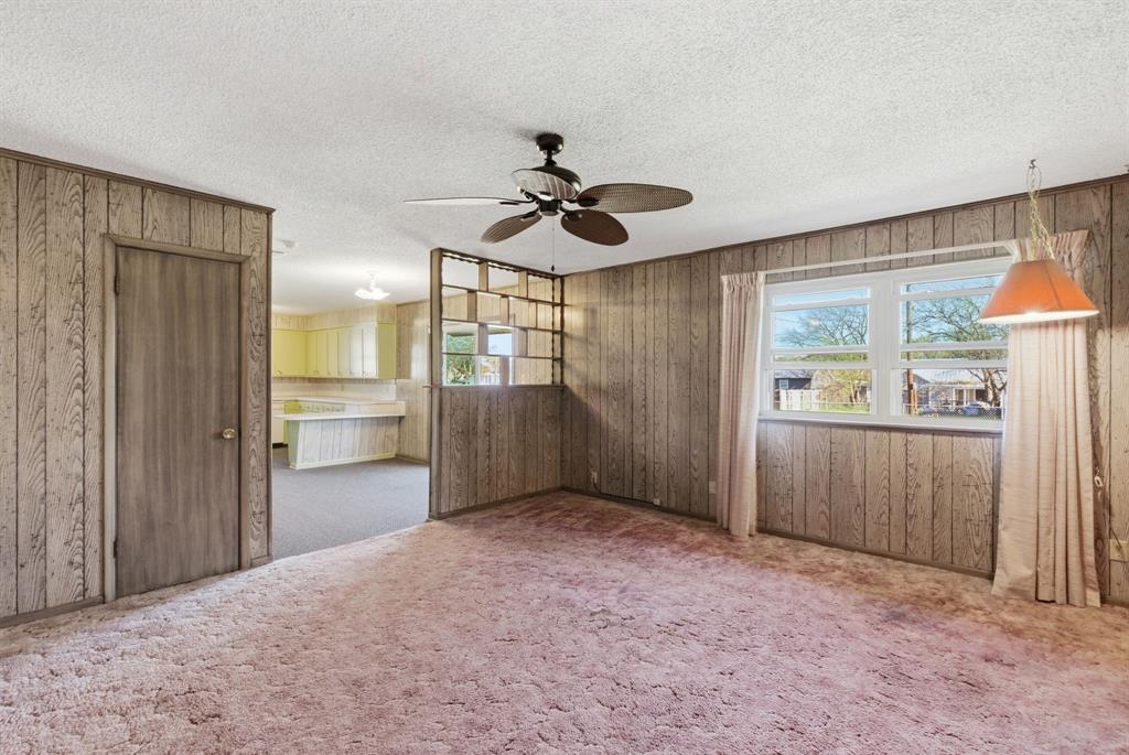 Royal Oaks - Residential