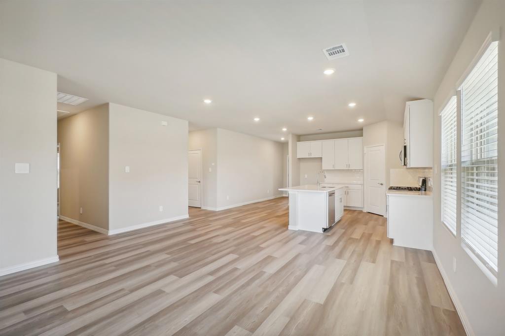 9553 Rattlesnake Trail