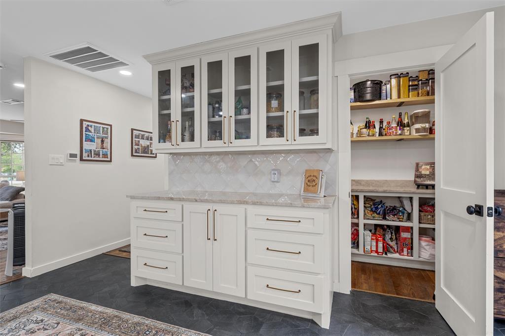 Clifton Ot - Residential