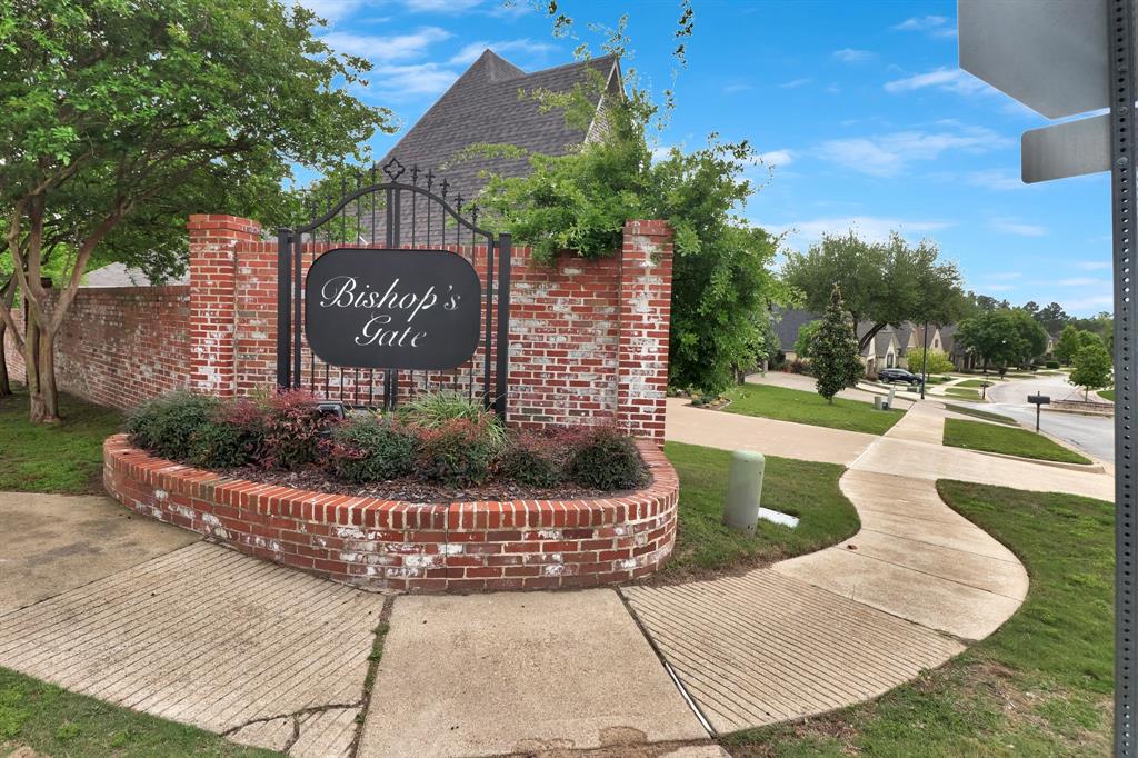 Bishops Gate Oak Hollow - Residential