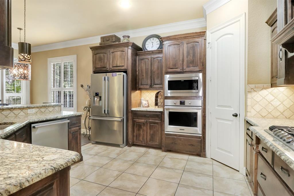 Bishops Gate Oak Hollow - Residential