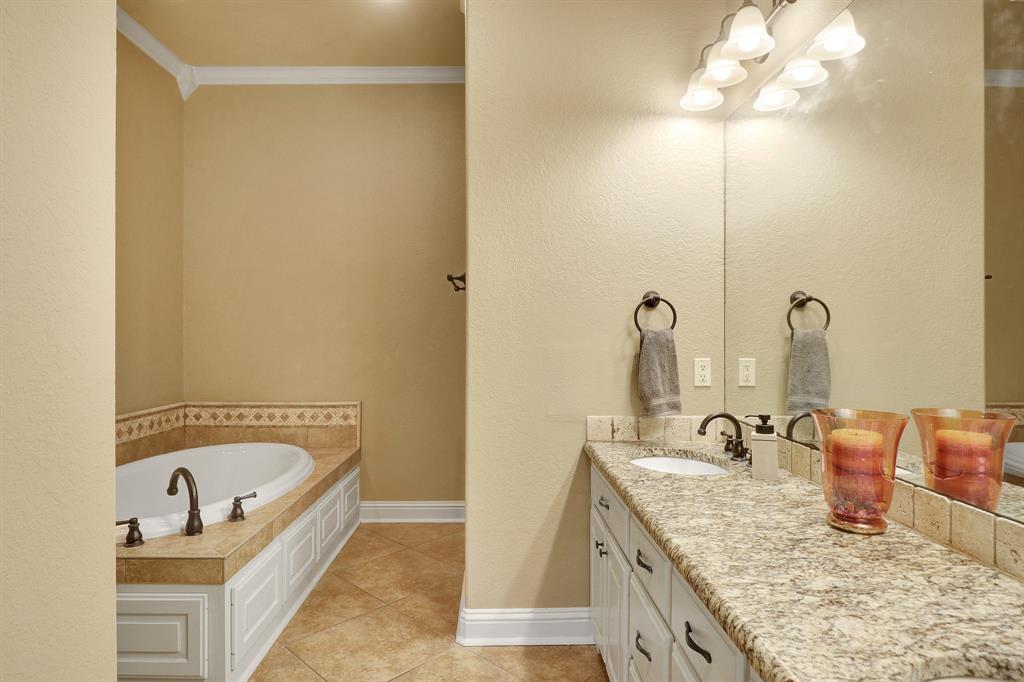 Bishops Gate Oak Hollow - Residential